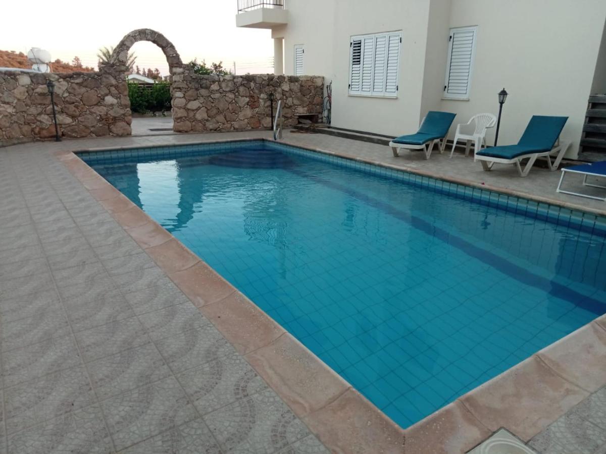 فيلا No3,23 Neilmmantos St بييا المظهر الخارجي الصورة
